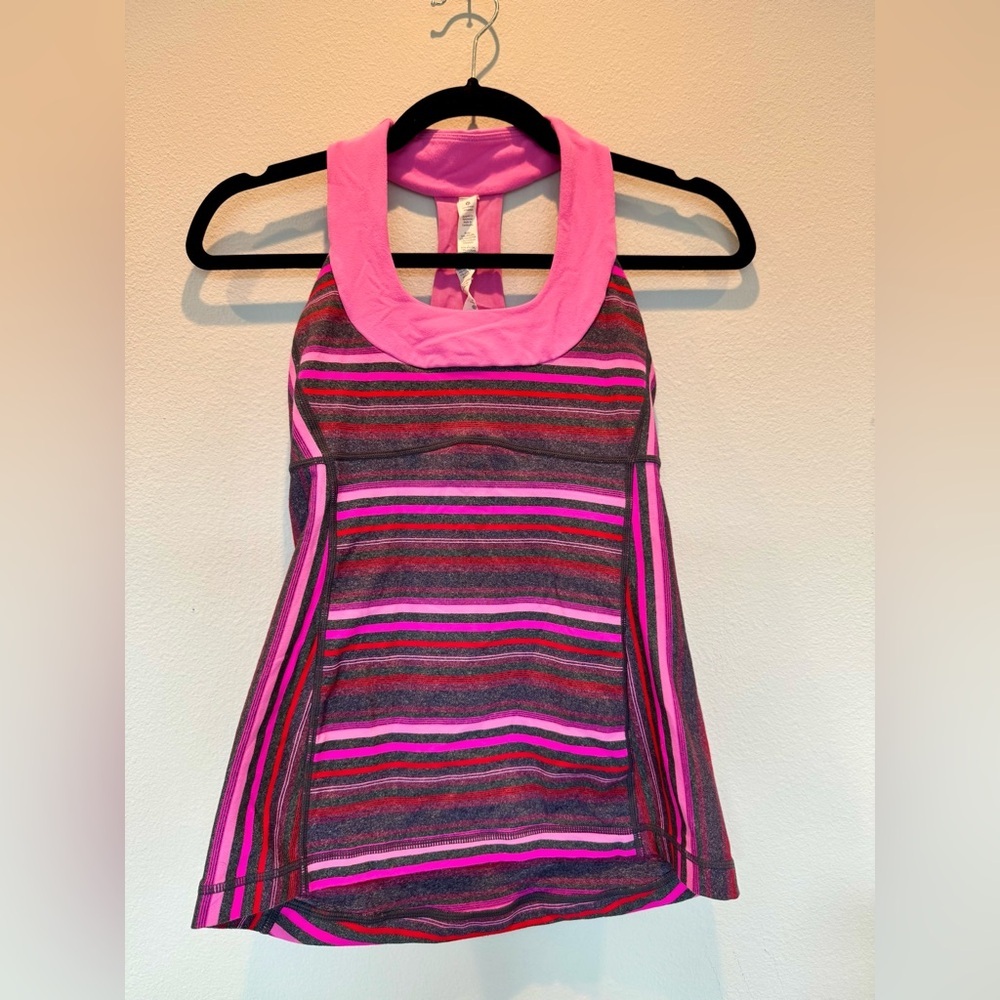 Lululemon Scoop Neck Running Tank | 4 | EUC | Pink/Grey Stripes | Shelf Bra